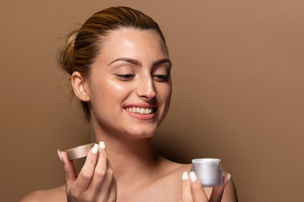 Hypoallergenic eye cream